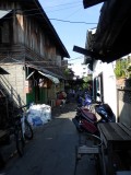 Fietsen door de buitenwijken van Bangkok