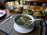 (Overdadige) lunch bij River Kwai Resotel