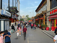 2023-05-08_001-Straat bij Restaurant Beijing