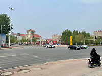 2023-05-15_006-plein met eet markt
