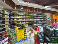 2023-06-01_017-Boodschappen doen, zo groot, zo veel keus