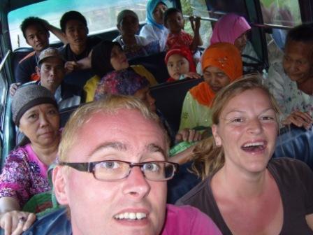 het minibusje met heel veel mensen