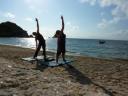 Yoga op het strand bij Coral View