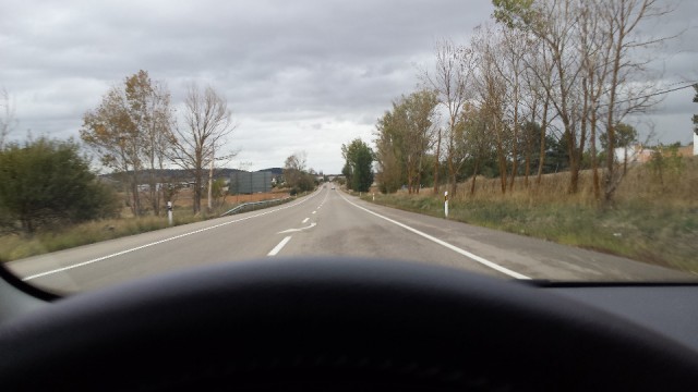 camino con coche