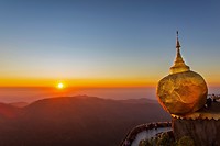 Golden Rock Pagode