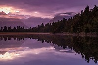 7. Lake Matheson