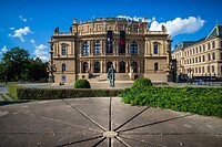 27. Rudolfinum