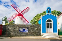20. Molen en kapel