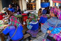 23. Markt van Bac Ha