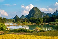 48. Phong Nam vallei