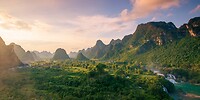 51. Zonsondergang Ban Gioc