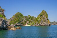 58. Lan Ha baai