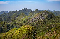61. Uitzicht Cat Ba NP