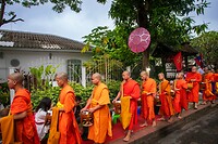 5. Monniken Luang Prabang