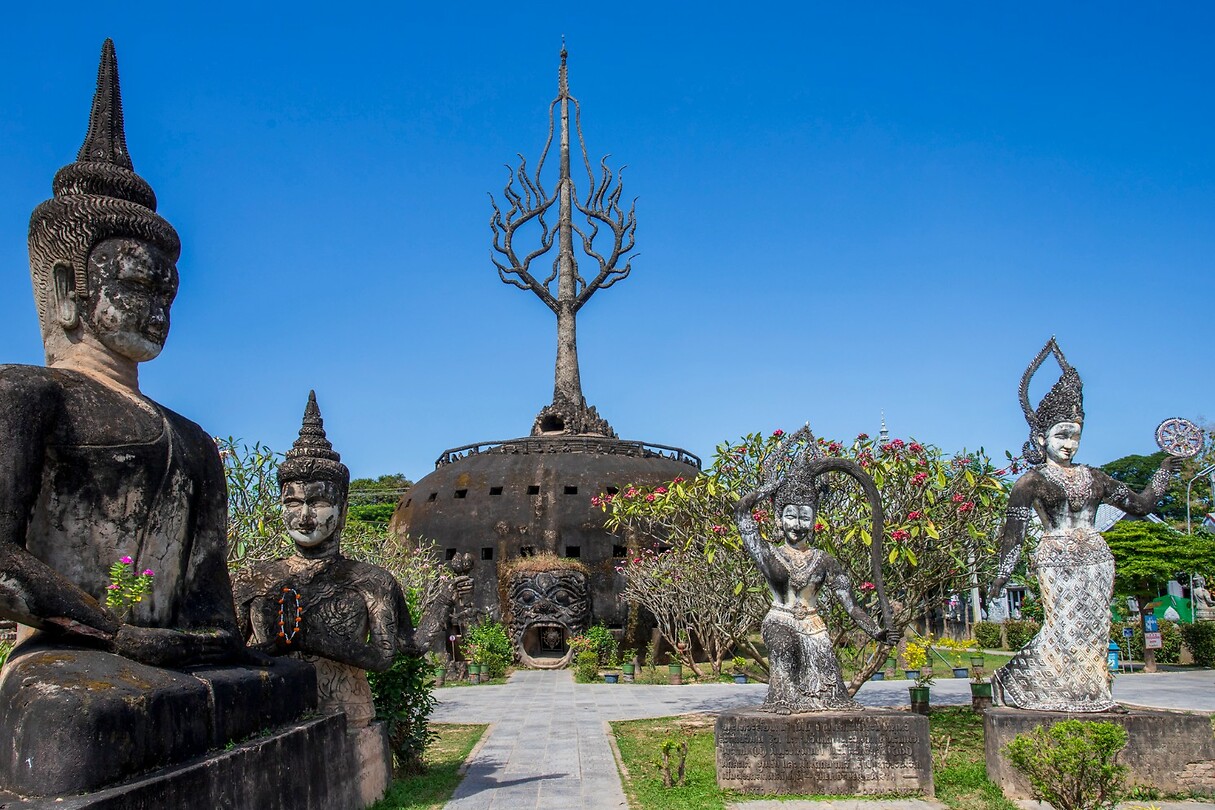 56. Boeddhapark