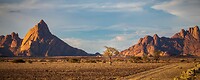 74. Spitzkoppe