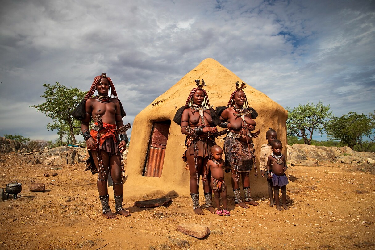 89. Himba's