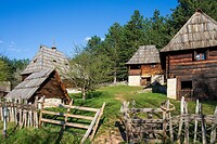 33.Sirogojno