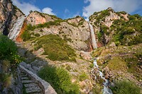 14.Tzoumarka watervallen