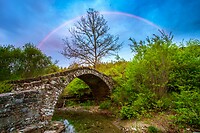 38.Stenen brug