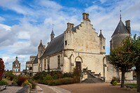 20. Loches