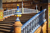 63. Plaza España