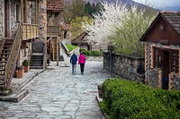 62. Dilijian