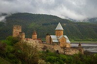 81. Fort van Ananuri