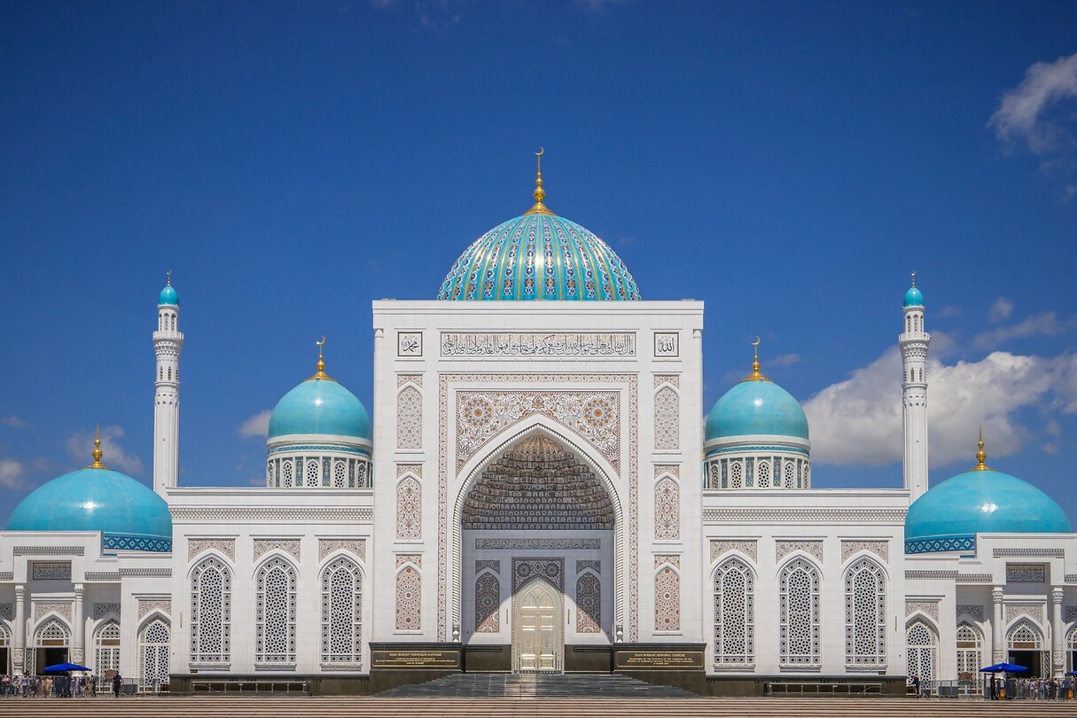 31. Imam al Bukhari complex 