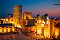 64. Zonsondergang in Khiva
