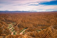 31. Aksay canyon