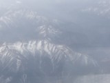 Vanuit de lucht: de besneeuwde bergen van de Himalaya