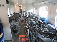 FA8AE6C9-2BB6-4C7C-95BB-11AE2F36F80B