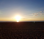 Opkomende zon boven de Middellandse zee
