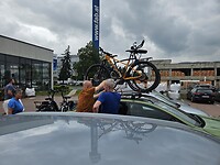 Buurman en buurman bij de baumarkt