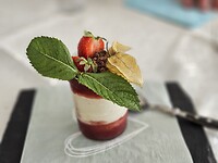 Dessert mascarpone met erdbeer