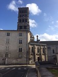 Een van de vele kerken in Angoulême