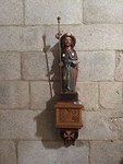 In het kerkje bij het klooster