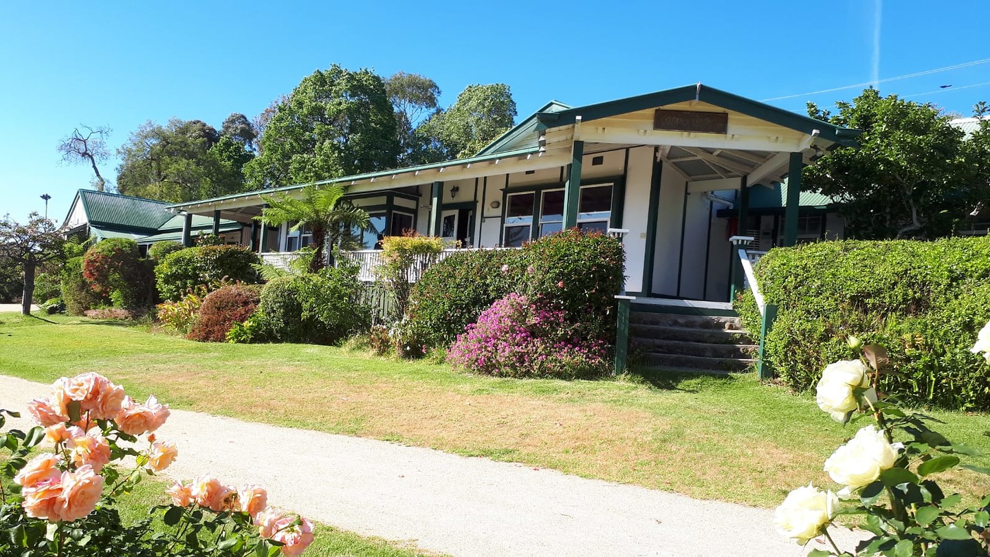 Karbeethong lodge