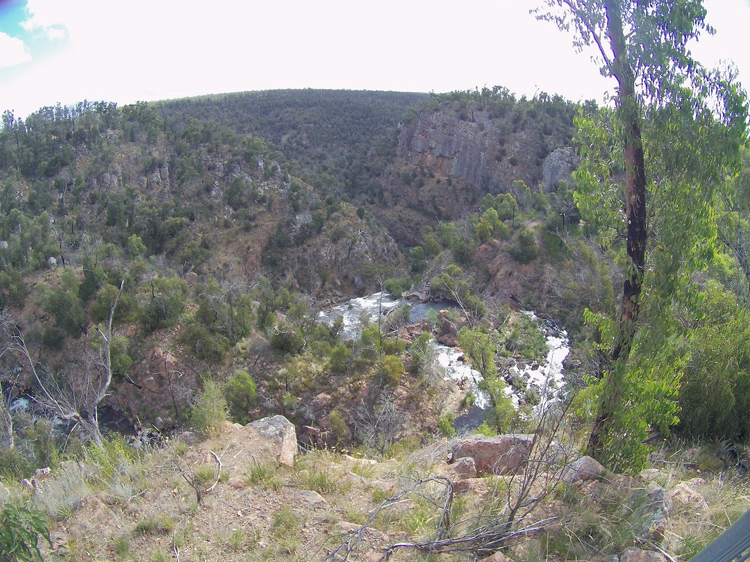 Mackenzie Falls (upper)