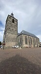 Groot plein, en een grote kerk in Oldenzaal