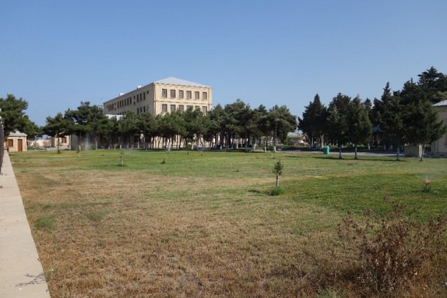 Een middelbare school.