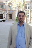 Alireza in de eerste caravanserail die we bezichtigen.