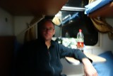 In de Turkmeense trein.