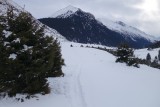 Wandelen naar de hete baden.