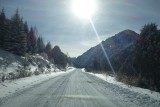 De weg naar Ala Archa canyon.