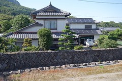 Gewoon groot japans huis - op de gevaarlijke plek !