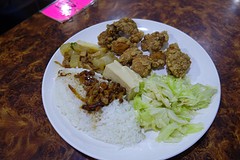 Taiwanees gerecht, al vind ik het deels chinees en deels japans.