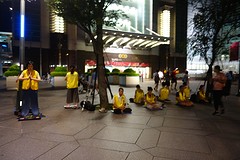 Over deze foto was ik ongerust. De beweging Falun dong in Taipei.