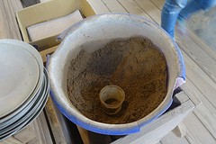 Zand met goudstof uit de Keelungrivier.